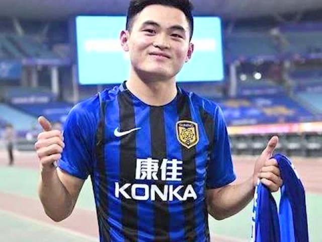 体育早报:中国女排遭世锦赛首败 U21国足集训