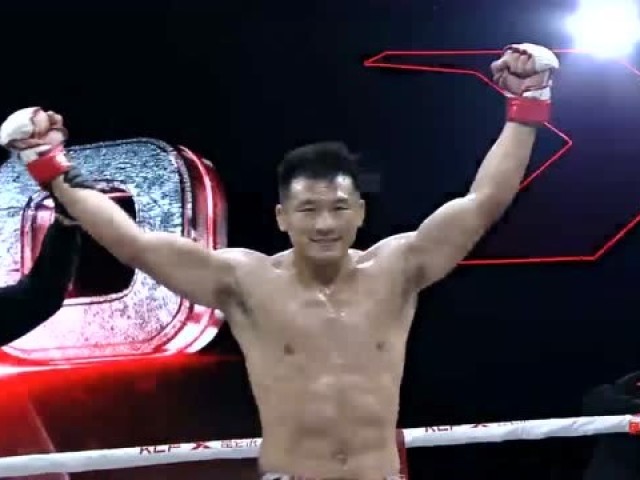 张立鹏,班玛夺基一回合tko取胜,张美煊上演站立断头台秒杀