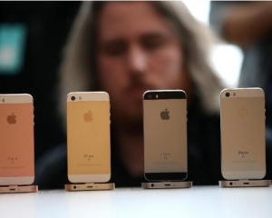 福布斯：苹果取消iPhone SE大错特错