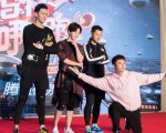 孙杨开发布会称一切以游泳为重 张继科“惋惜”贾乃亮没进国家队