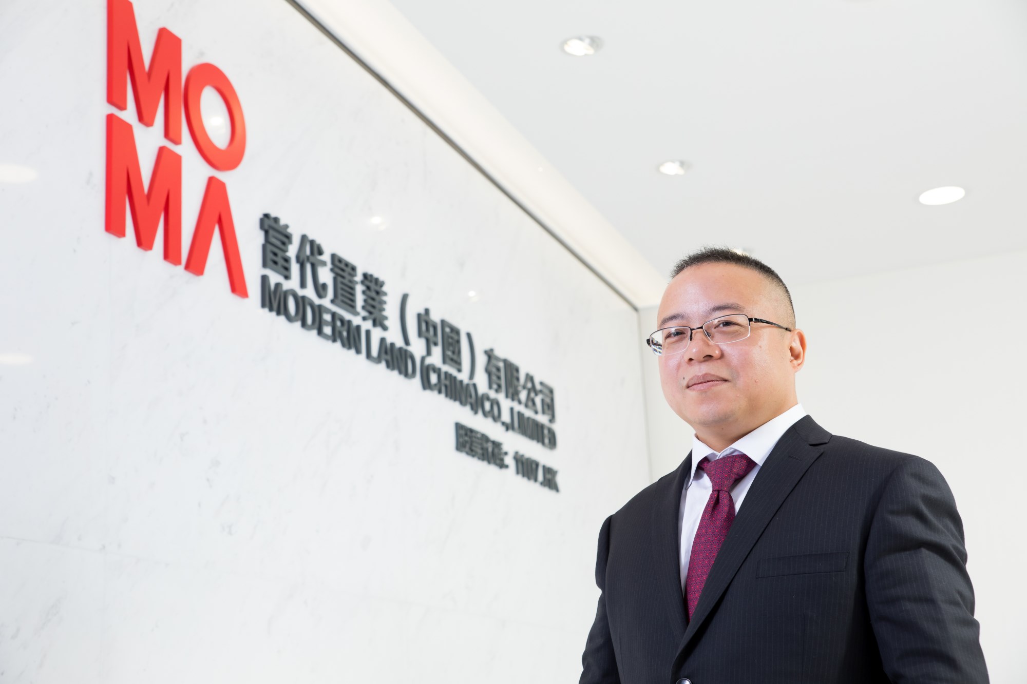 求是物业老总_实事求是图片