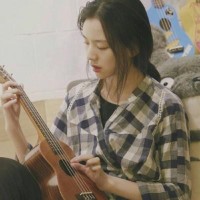 四平青年:阿厦准备表演绝活,结果小姐姐的配乐