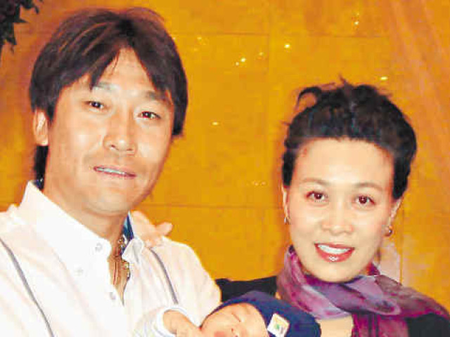 足坛浪子高峰曾集光环争议于一身 恋那英并未婚生子