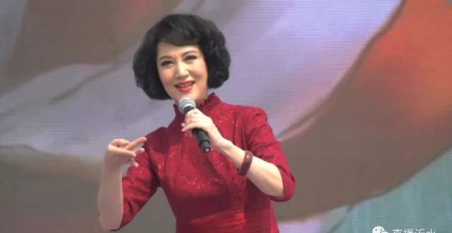2019沂水桃花节开幕,唐国强于兰演出视频曝光