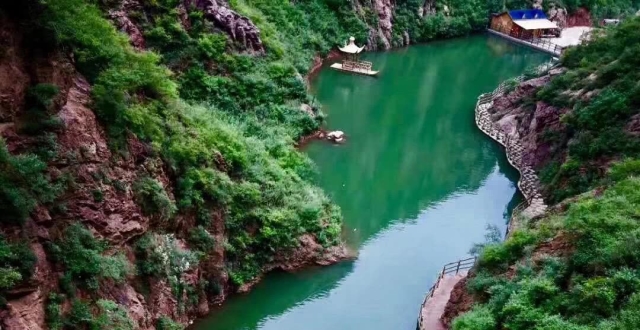 品尝老家河南味道 五一假期鲁山阿婆寨景区请你上山"吃桌"