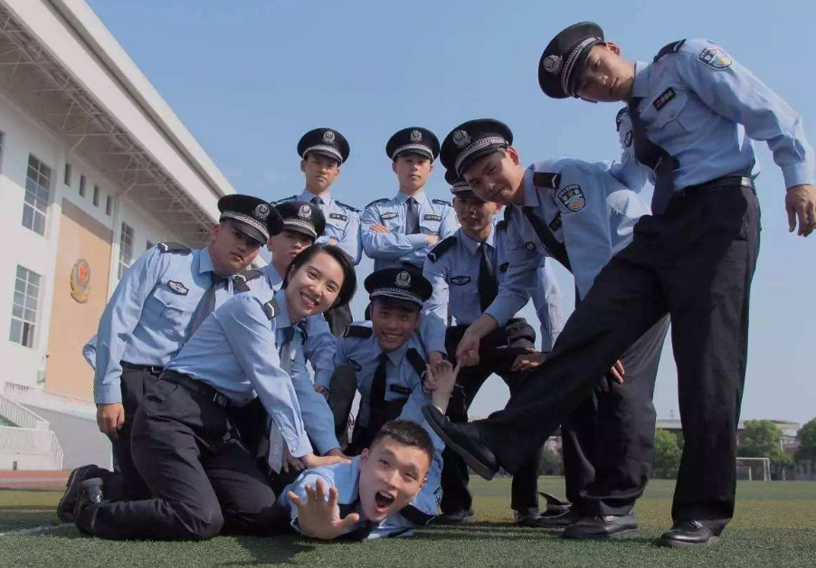中国最牛的三所 警校 500多分就能录取 入警率还很高 看点快报