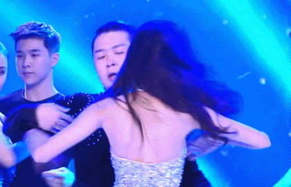 迪丽热巴演技好,跳舞也在行,当舞蹈跟演技结合的时候