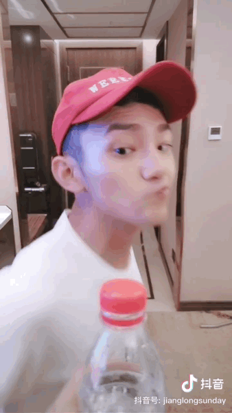 《全职高手》又一神仙选角!蒋龙就是黄少天本人!