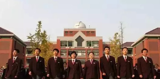 上海中学校服大比拼有木有你母校