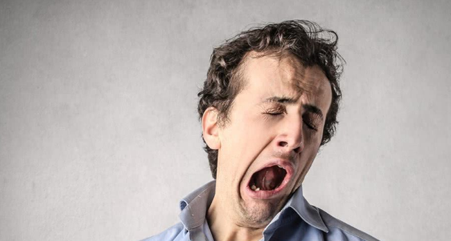 为什么你会总犯困,却越睡越累?3个原因告诉你睡错了