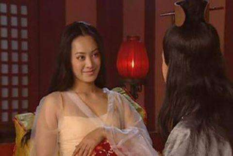 历史上真实的嫪毐,有何"魅力",让赵姬神魂颠倒,嬴政恨之入骨