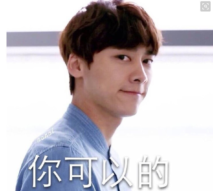 太嘚瑟!90后美女网红直播撕书:我不读书照样开