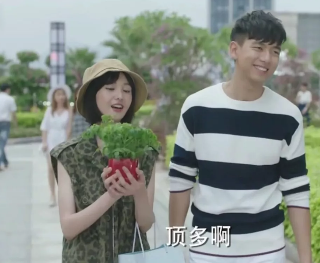 李现竟然演过《夏至未至》?爆出当年的剧照,网友:我还是太年轻
