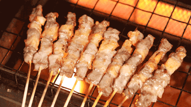 羊肉串免费吃,啤酒免费任喝!吃好羊,来牧真!