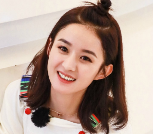 娱乐女明星人气指数榜,赵丽颖第三,网上对榜首的评价非常的高