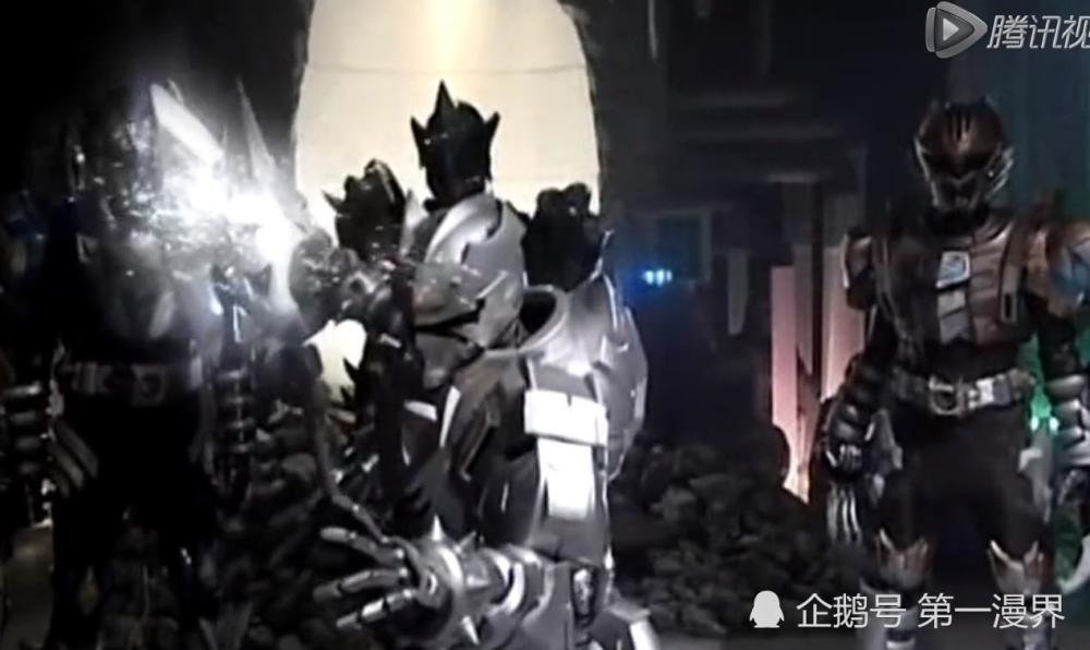 铠甲勇士,雪獒侠,炎龙侠,必杀,铠甲,震雷削