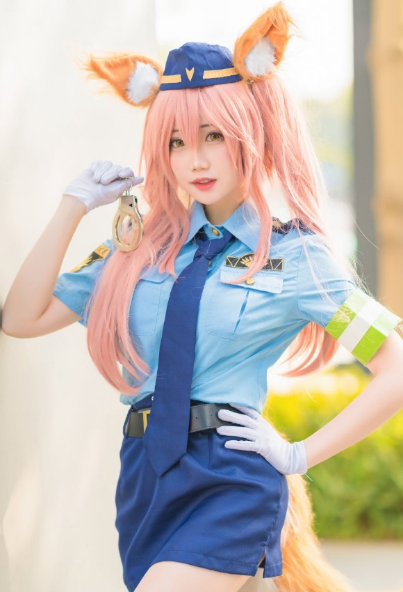 cosplay角色推荐女孩,cosplay教程 玉藻前小姐姐cosplay,宝藏女孩出没,网友:毛绒绒好可爱