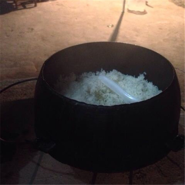 农村这种"煮饭神器",看起来像个大火锅,很多人只在小时候见过