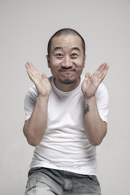 戏霸李保田,捧红身高1米6的儿子,妻子比他小16岁