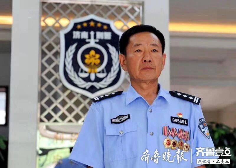 审讯王牌济南刑警李忠:读书读到嫌疑人大哭