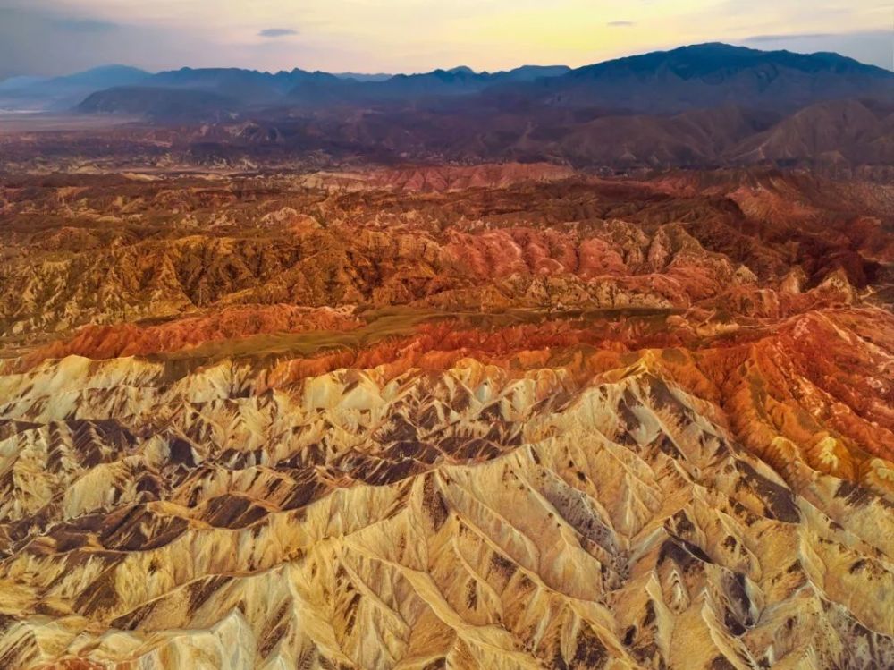 七彩丹霞,旅游景区,张掖七彩丹霞景区,萧伟玲,丹霞地貌,丹霞山