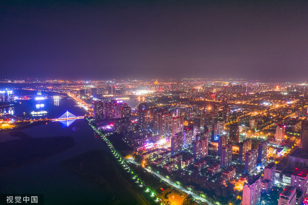 山东滨州:夏末夜色璀璨