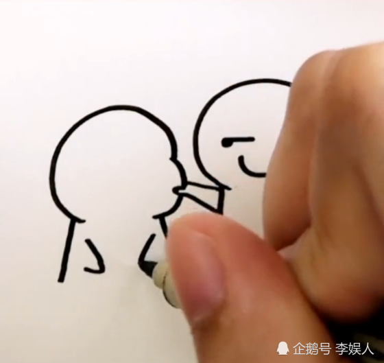 美术生简笔画小头像,一脸坏笑很可爱,看到委屈的表情