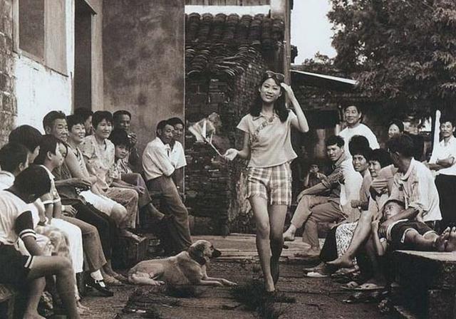 1984年中国珍贵老照片:纯天然的美女,最后图收藏价值高