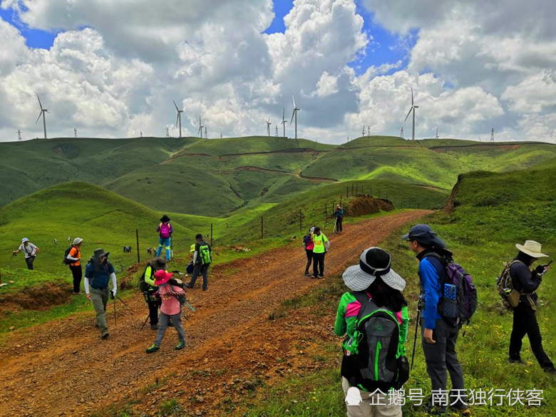 昆明十峰之一寻甸花石头山风光图集,太美了