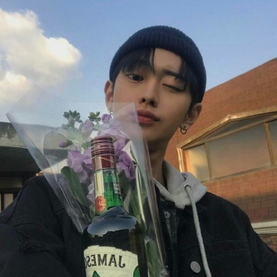 ins,韩系男生头像,网易云热评,悲伤情感,男生头像