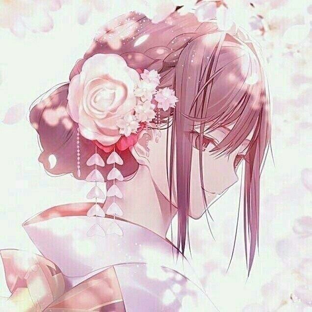 动漫头像:抱着玩偶的女孩,有双红色瞳孔