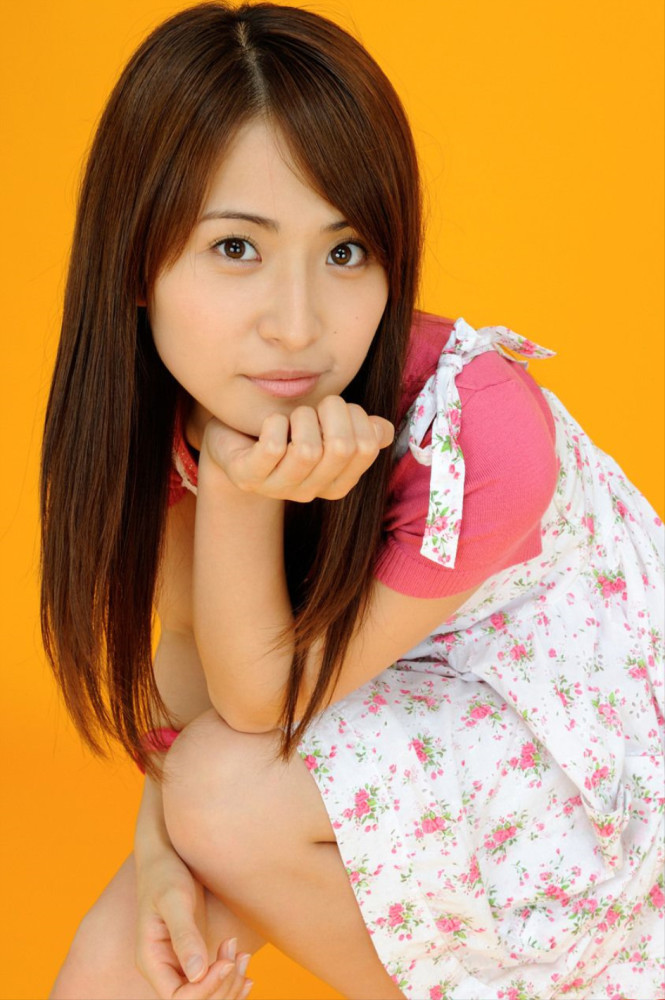 小甜甜泽井玲菜,棚拍艺术照,甜美迷人