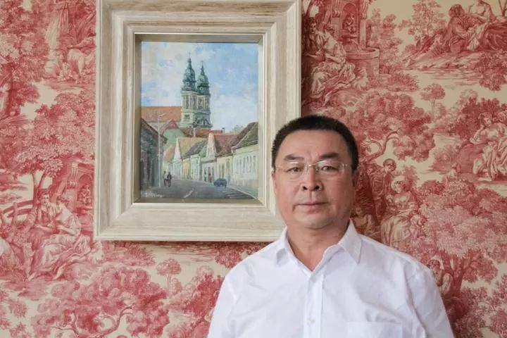 "庆祝中匈建交70周年—中国油画名家笔下的匈牙利"开