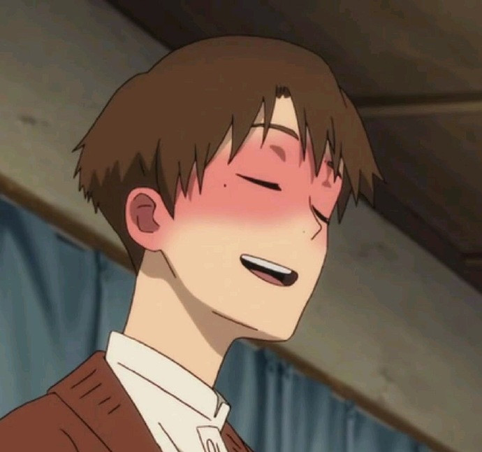 动漫头像:脸红的少年,眯着眼