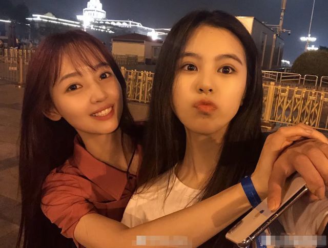 吴亦凡绯闻女友鹿依否认要参加选秀综艺,对吴亦凡信息
