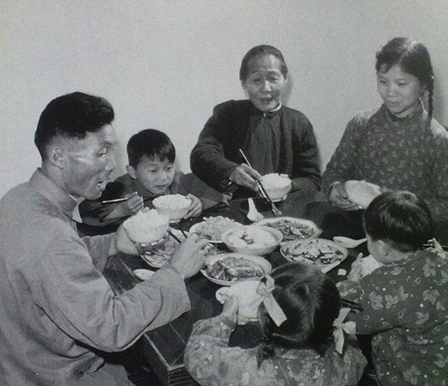 1960年代的生活:我们曾叫它纯朴,其实也是贫穷