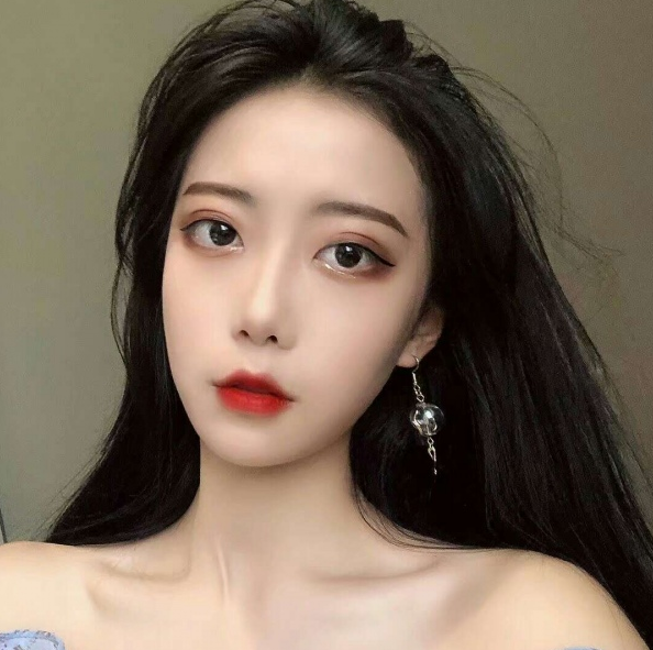 气质·御姐·女生头像:愿你独立美好,无惧时光