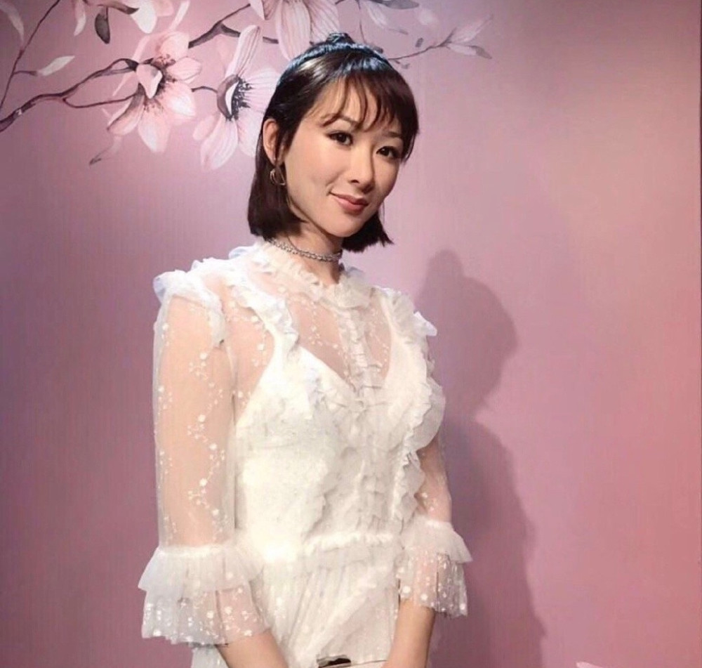 杨紫蜡像引来热议,这模样完全不走心!