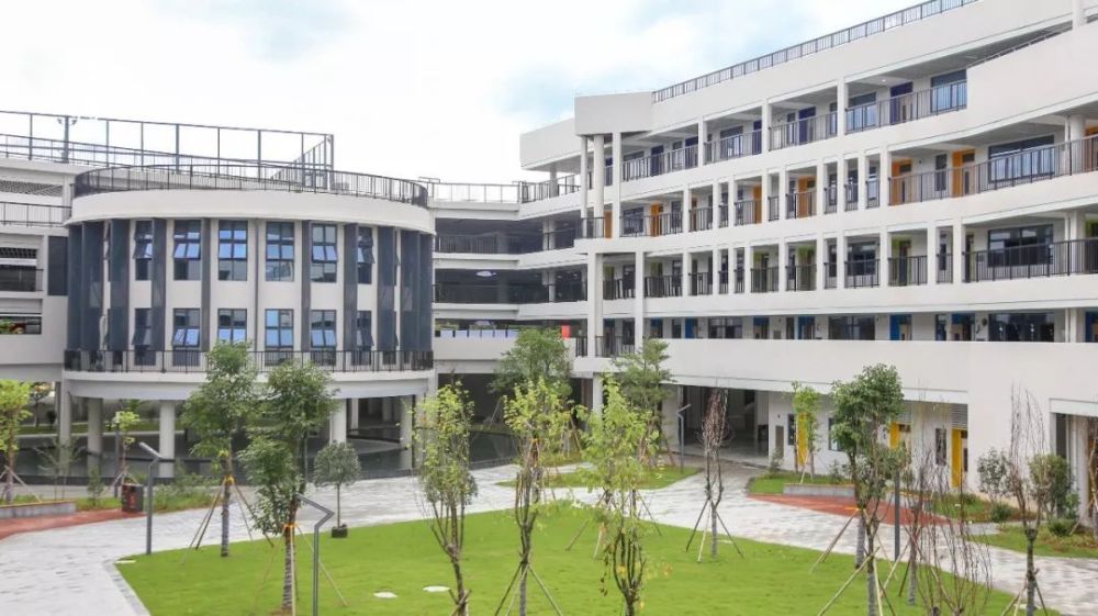 松山湖第二小学总投资约2.