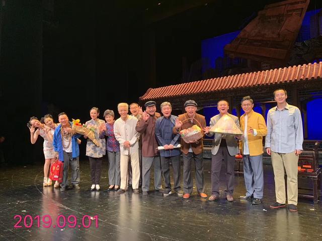 北京人艺青年演员,导演班赞因病去世