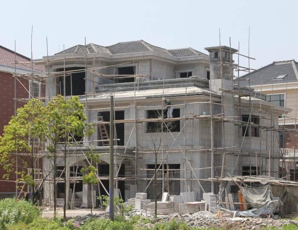 自建房天沟屋顶,一檐屋顶哪个好?先别急着下结论,咱来
