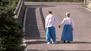 能有这样一个人携手一生,贫穷困苦又何惧?