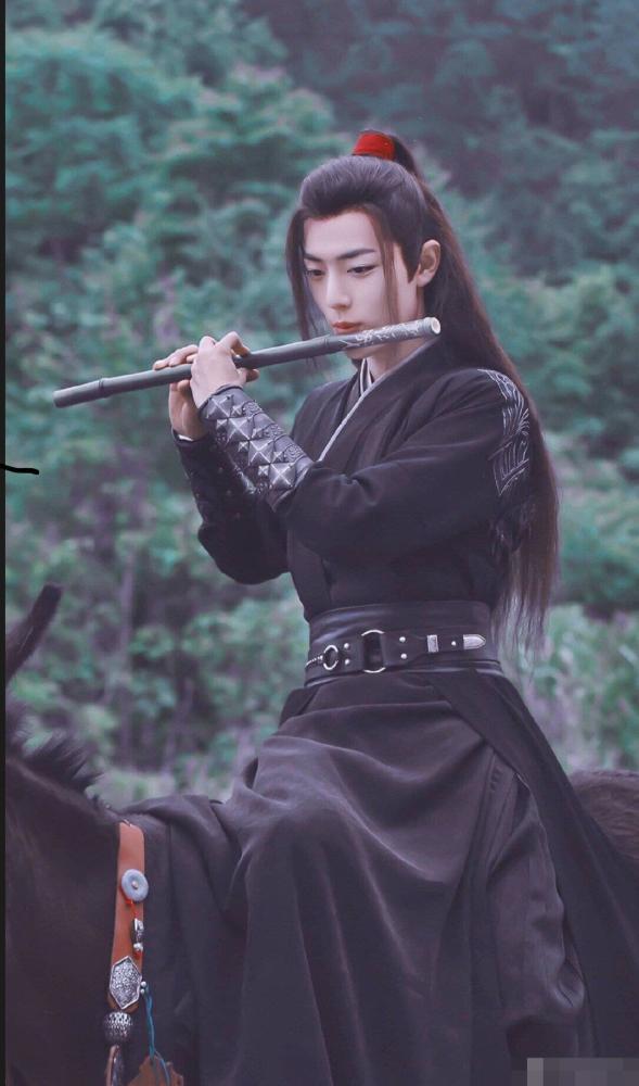 泰国人cos魏无羡,简直辣眼睛,对比之后才知肖战版本最