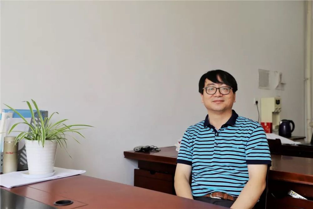 启东中学校长钱宏达:选择智慧教育,坚守教育本心