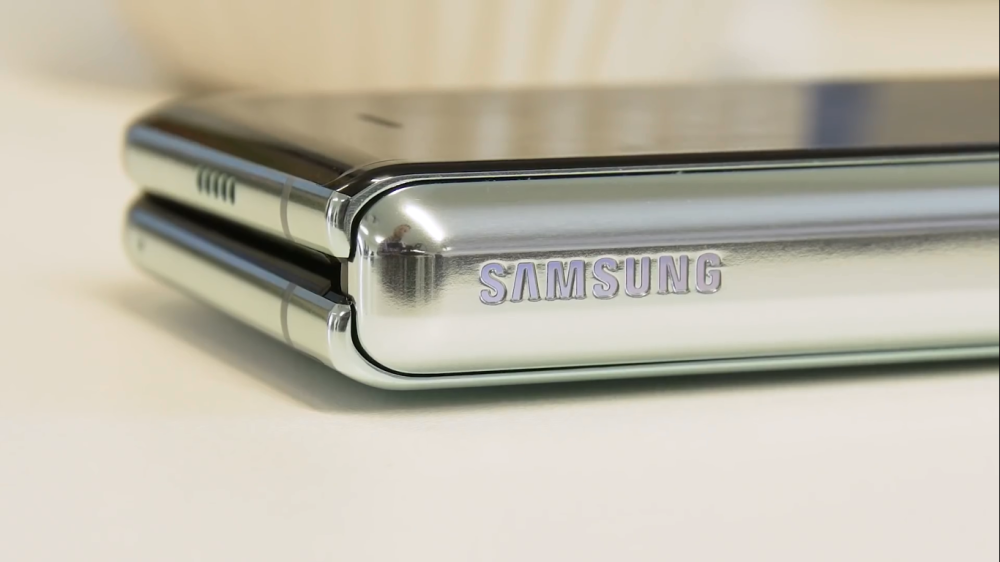 三星galaxy fold,折叠屏,galaxy fold,屏幕,三星,5g
