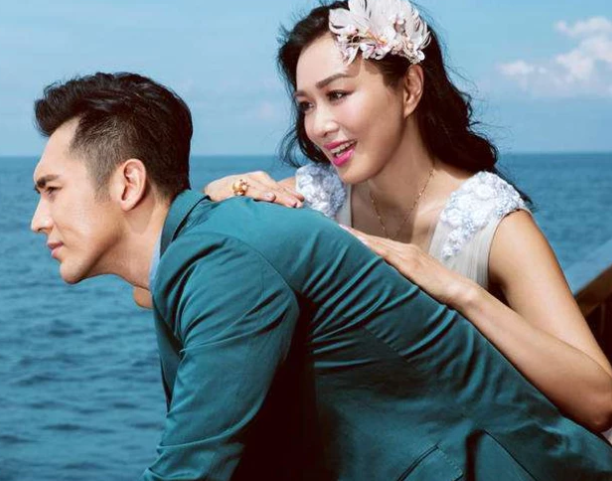 "姐弟恋"的4对明星夫妻,张杰谢娜上榜,图四竟还是跨国