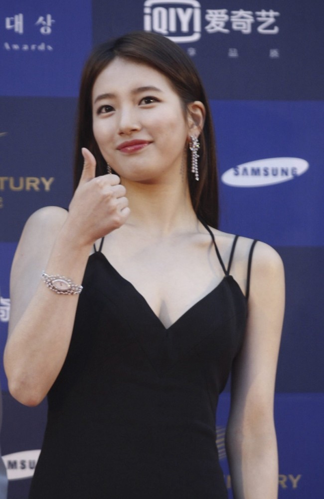 韩国女星裴秀智,美丽大方,气质出众!