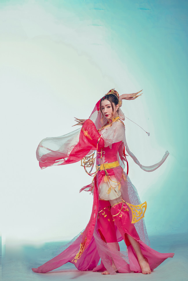 《剑侠情缘》七秀cosplay:古风感十足,美得好不真实