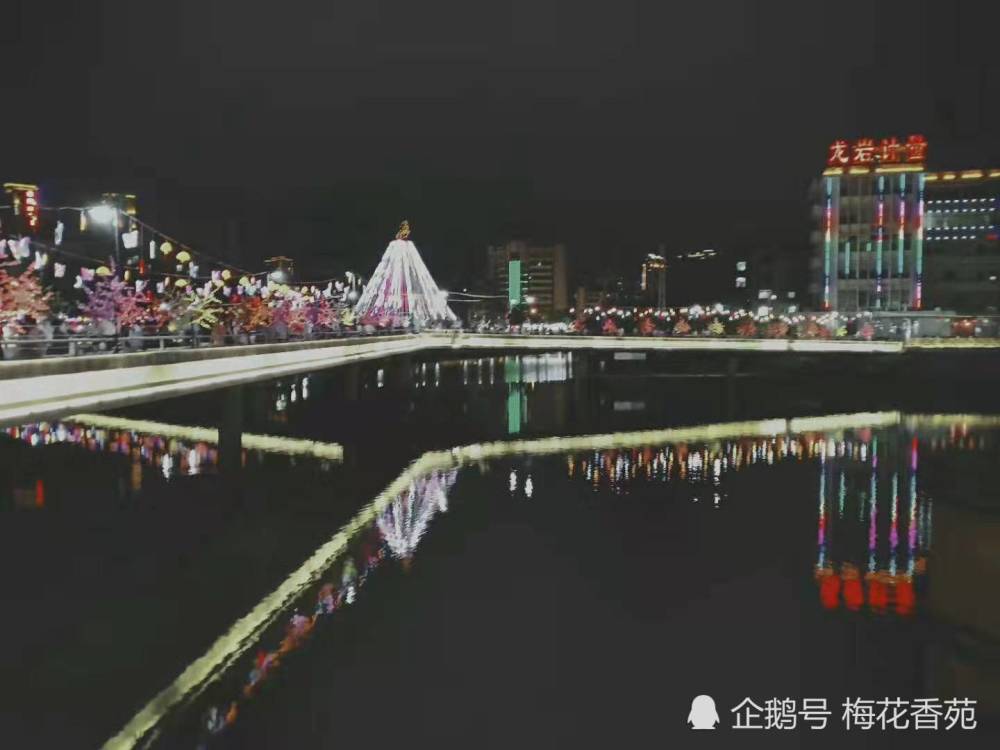 龙岩古城夜色美 魂牵梦绕溪南桥