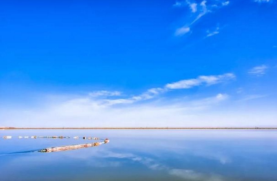 青海的天空之镜,相当于五十几个茶卡盐湖那么大,不收门票!